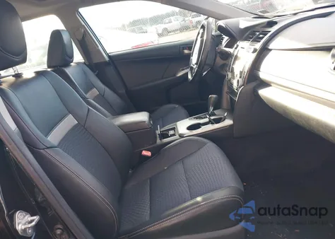 2012 Toyota Camry Se z USA, uszkodzony, nr VIN 4T1BF1FK6CU085604